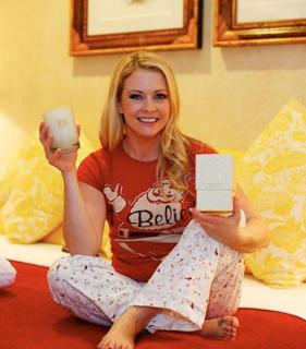 Melissa Joan Hart feet photo thumbnail
