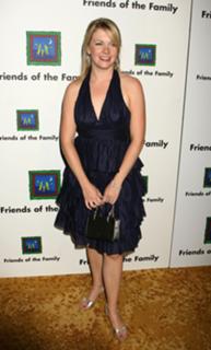 Melissa Joan Hart feet photo thumbnail