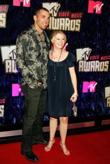 Melissa Joan Hart feet photo thumbnail