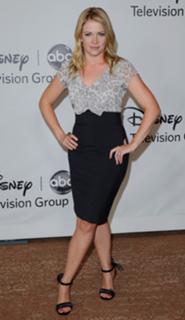Melissa Joan Hart feet photo thumbnail