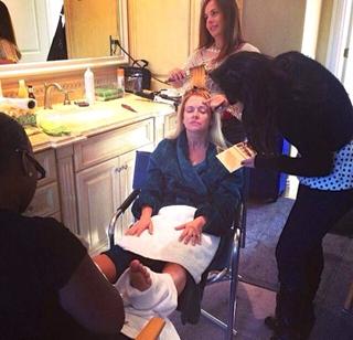 Melissa Joan Hart feet photo thumbnail