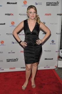 Melissa Joan Hart feet photo thumbnail