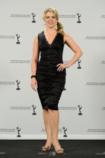 Melissa Joan Hart feet photo thumbnail