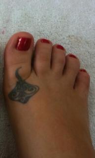 Melissa Joan Hart feet photo thumbnail
