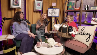 Melissa Joan Hart feet photo thumbnail