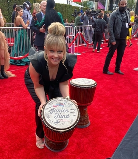 Melissa Joan Hart feet photo thumbnail