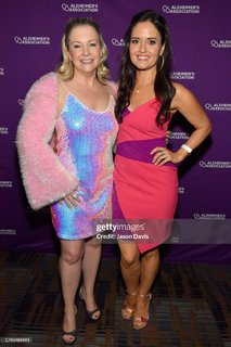 Melissa Joan Hart feet photo thumbnail