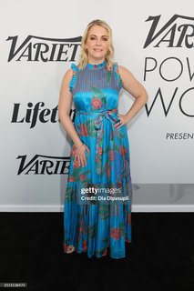 Melissa Joan Hart feet photo thumbnail