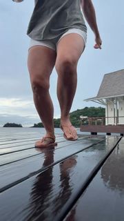 Melissa Joan Hart feet photo thumbnail