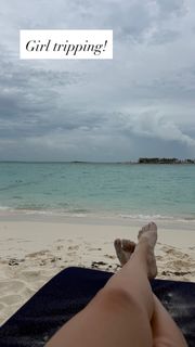 Melissa Joan Hart feet photo 1