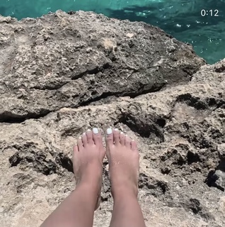 Melissa Khalaj feet photo 17