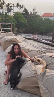 Melissa Khalaj feet photo 7