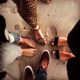 Melissa Leong feet photo 10