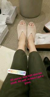 Melissa Maker feet photo 2