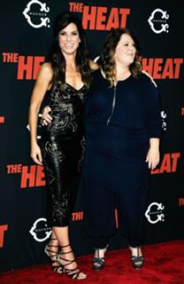 Melissa McCarthy feet photo thumbnail