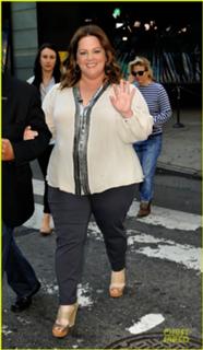 Melissa McCarthy feet photo thumbnail