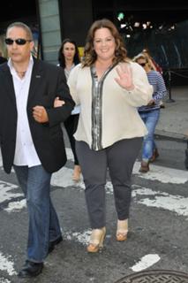 Melissa McCarthy feet photo thumbnail