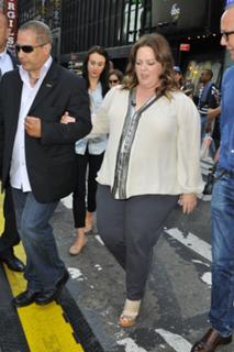 Melissa McCarthy feet photo thumbnail