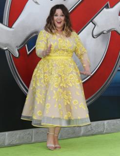 Melissa McCarthy feet photo thumbnail