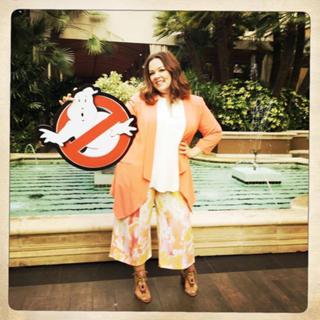Melissa McCarthy feet photo thumbnail
