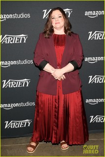 Melissa McCarthy feet photo thumbnail