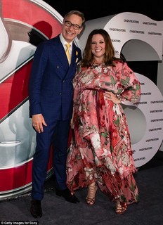 Melissa McCarthy feet photo thumbnail