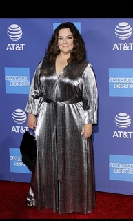 Melissa McCarthy feet photo thumbnail
