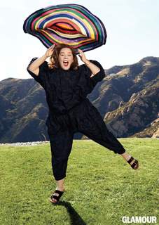 Melissa McCarthy feet photo thumbnail