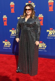 Melissa McCarthy feet photo thumbnail