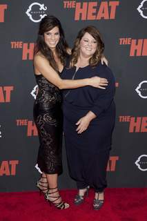 Melissa McCarthy feet photo thumbnail