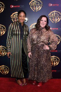 Melissa McCarthy feet photo thumbnail