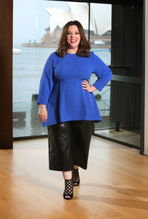 Melissa McCarthy feet photo thumbnail