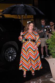 Melissa McCarthy feet photo thumbnail