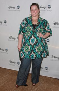 Melissa McCarthy feet photo thumbnail