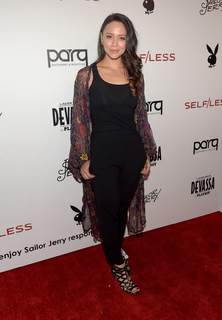 Melissa O'Neil feet photo thumbnail