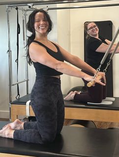 Melissa O'Neil feet photo thumbnail