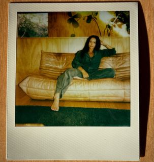 Melissa O'Neil feet photo thumbnail