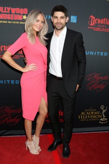 Melissa Ordway feet photo thumbnail