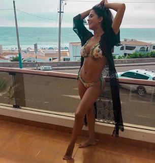 Melissa Paredes feet photo 2
