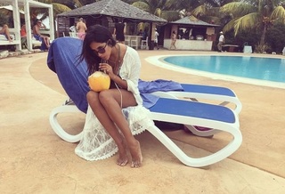 Melissa Paredes feet photo 19