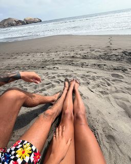 Melissa Paredes feet photo 1