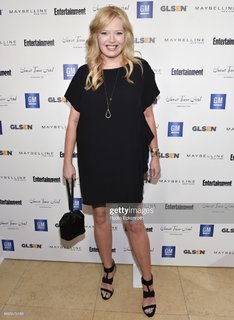 Melissa Peterman feet photo 6