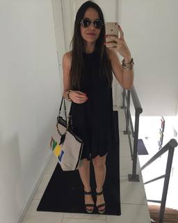 Melissa Quiñonez feet photo 11
