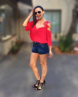 Melissa Quiñonez feet photo 2