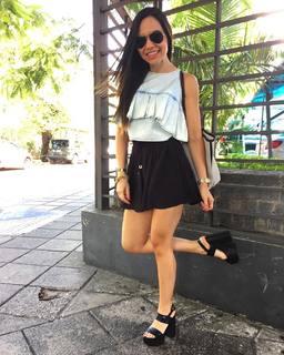 Melissa Quiñonez feet photo 11