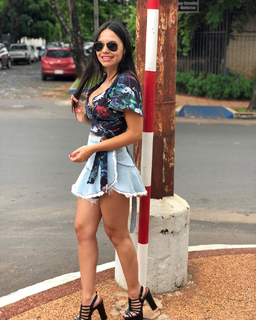 Melissa Quiñonez feet photo 7