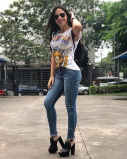 Melissa Quiñonez feet photo 12