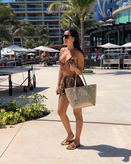 Melissa Quiñonez feet photo 5