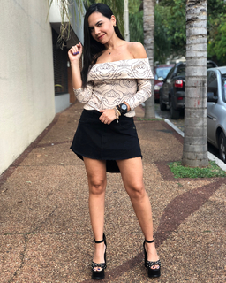 Melissa Quiñonez feet photo 14