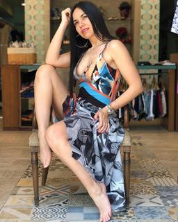 Melissa Quiñonez feet photo 3